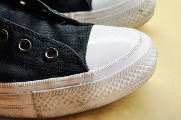 Crema per Pulire le suole in gomma delle scarpe - Tarrago Midsole